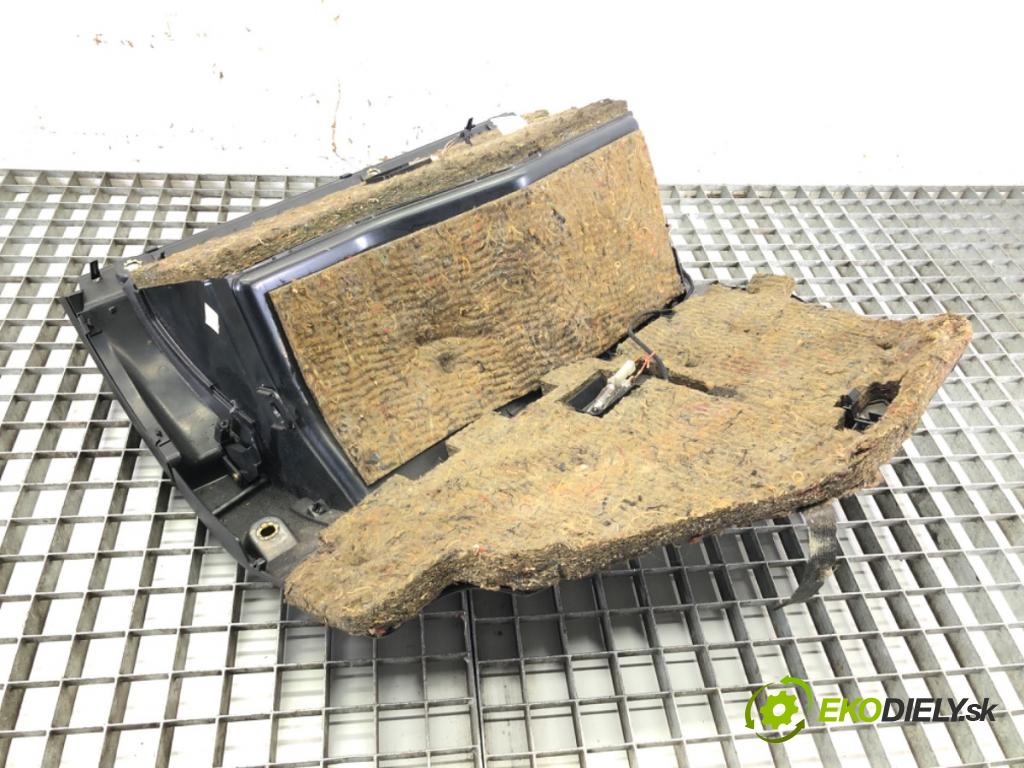 AUDI A6 C5 Avant (4B5) 1997 - 2005    1.8 T 132 kW [180 KM] benzyna 1999 - 2005  Priehradka, kastlík spolujazdca  (Priehradky, kastlíky)