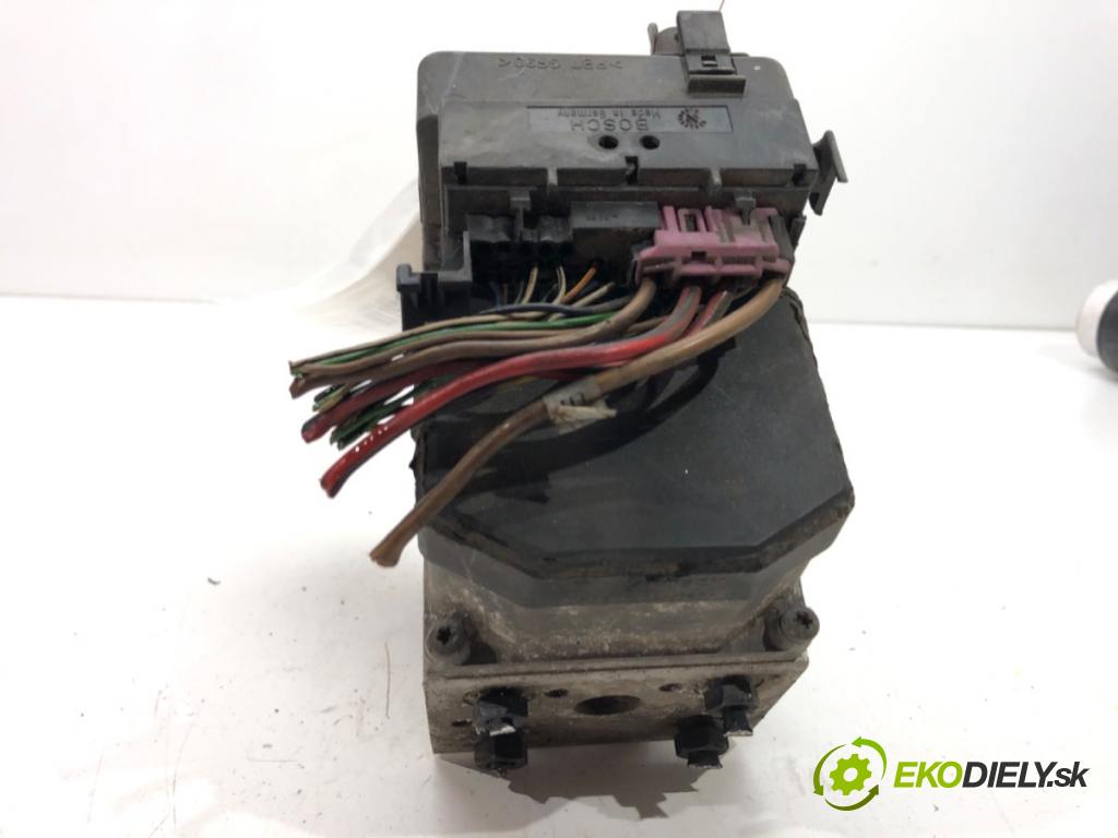 AUDI A6 C5 Avant (4B5) 1997 - 2005    1.8 T 132 kW [180 KM] benzyna 1999 - 2005  Pumpa ABS 0273004283 (Pumpy ABS)