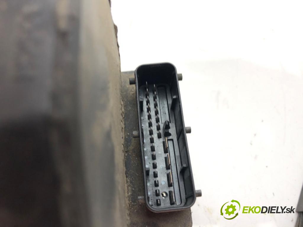 AUDI A6 C5 Avant (4B5) 1997 - 2005    1.8 T 132 kW [180 KM] benzyna 1999 - 2005  Pumpa ABS 0273004283 (Pumpy ABS)