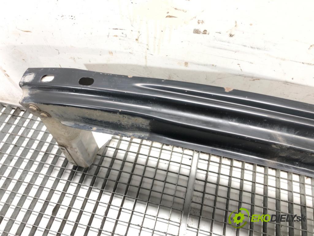 AUDI A4 B8 Avant (8K5) 2007 - 2015    2.0 TDI 105 kW [143 KM] olej napędowy 2008 - 2015  výztuha nárazníka zadní část 8T0807313 (Výztuhy zadní)