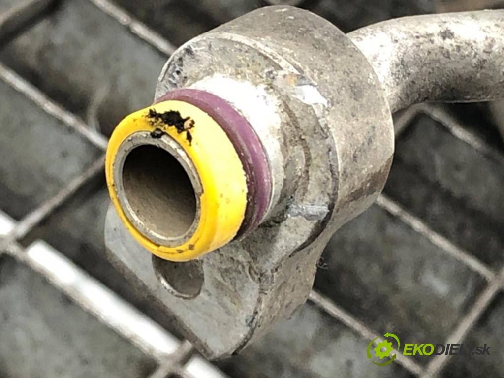 AUDI A4 B8 Avant (8K5) 2007 - 2015    2.0 TDI 105 kW [143 KM] olej napędowy 2008 - 2015  rúrka klimatizácie 8K1260712B (Rúrky klimatizácie)