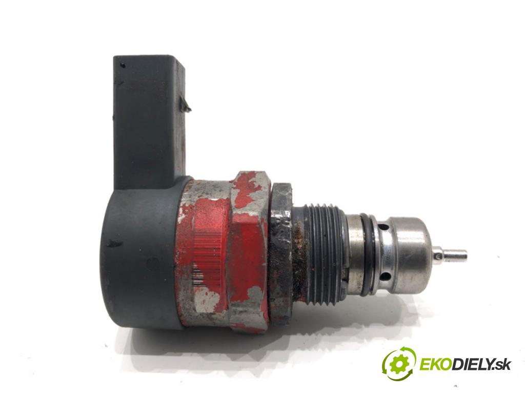 AUDI A4 B8 Avant (8K5) 2007 - 2015    2.0 TDI 105 kW [143 KM] olej napędowy 2008 - 2015  Regulátor tlaku paliva 057130764H 0281006003 (Ostatné)