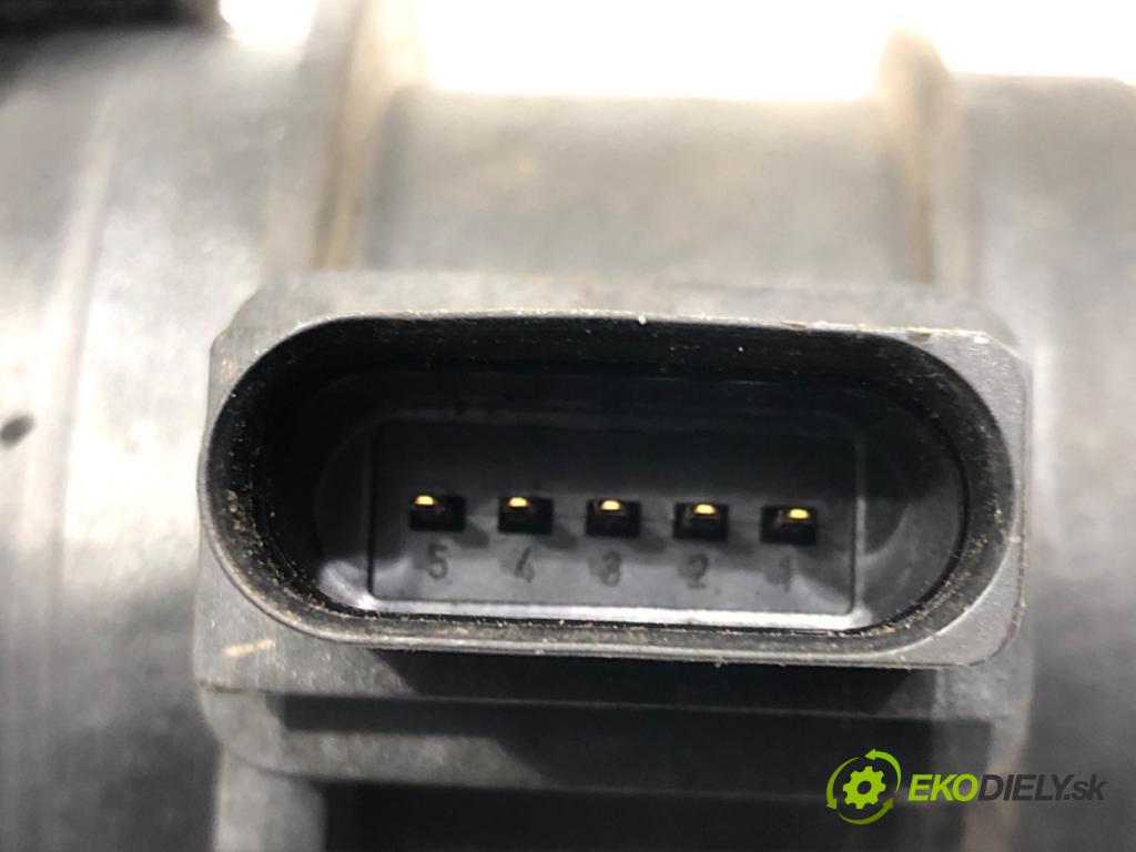 AUDI A4 B8 Avant (8K5) 2007 - 2015    2.0 TDI 105 kW [143 KM] olej napędowy 2008 - 2015  Váha vzduchu 0281002735 03G906461C (Váhy vzduchu)