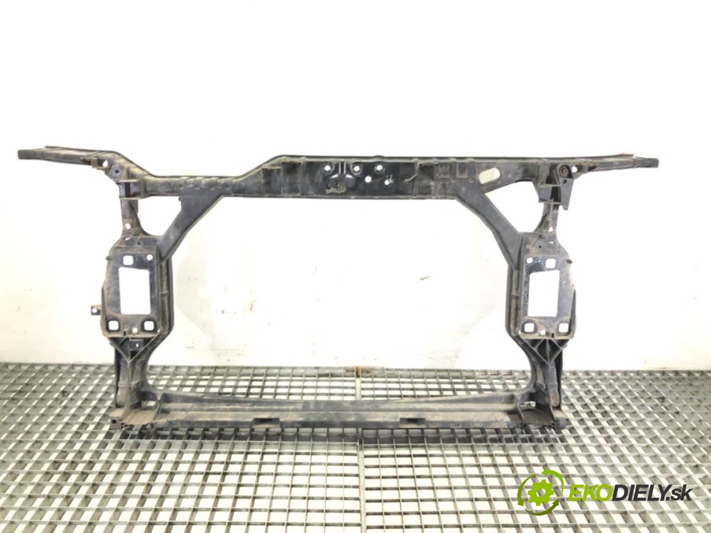 AUDI A4 B8 Avant (8K5) 2007 - 2015    2.0 TDI 105 kW [143 KM] olej napędowy 2008 - 2015  držák přední část  (Výztuhy přední)