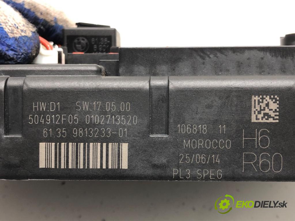 MINI MINI COUNTRYMAN (R60) 2010 - 2016    Cooper 90 kW [122 KM] benzyna 2010 - 2016  skříňka poistková 9813233 (Pojistkové skříňky)