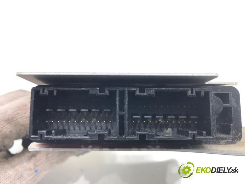 TOYOTA AYGO (_B1_) 2005 - 2014    1.4 HDi (WNB10_) 40 kW [54 KM] olej napędowy 2005 - 2010  senzor airbag 89170-0H050 (Snímače)