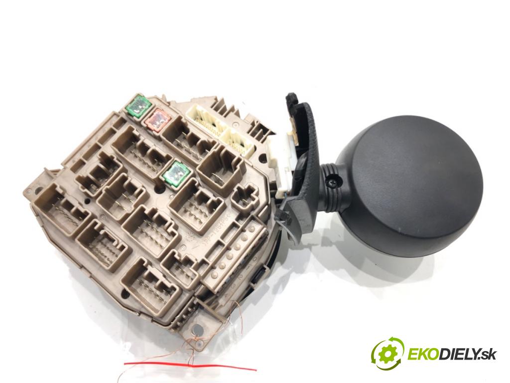 TOYOTA AYGO (_B1_) 2005 - 2014    1.4 HDi (WNB10_) 40 kW [54 KM] olej napędowy 2005 - 2010  Prístrojovka 83800-0H032 (Prístrojové dosky, displeje)