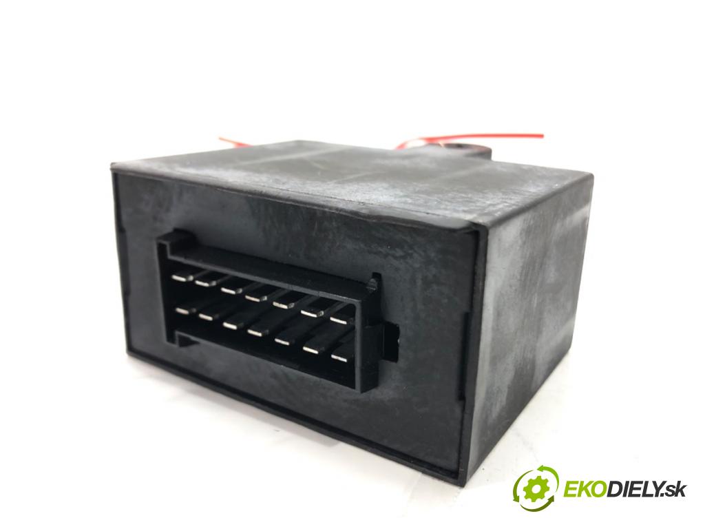 AUDI A6 C5 (4B2) 1997 - 2005    2.4 121 kW [165 KM] benzyna 1997 - 2005  Modul ťažného oka  (Ostatné)