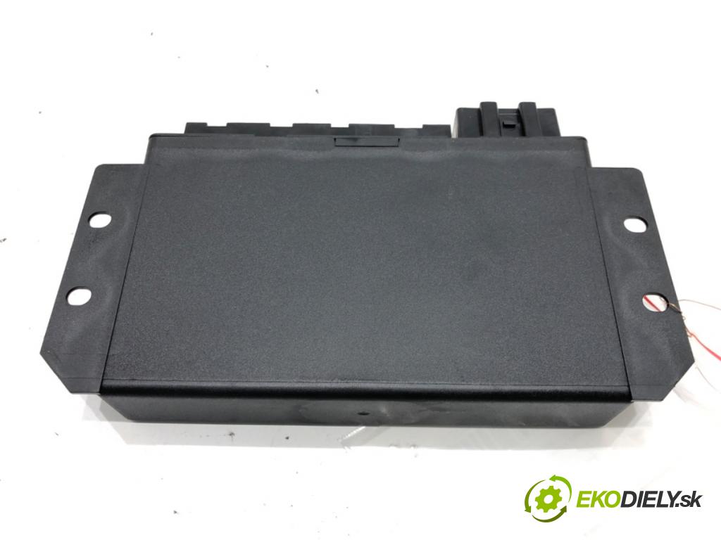 AUDI A6 C5 (4B2) 1997 - 2005    2.4 121 kW [165 KM] benzyna 1997 - 2005  Modul komfortu 4B0962258D (Moduly komfortu)