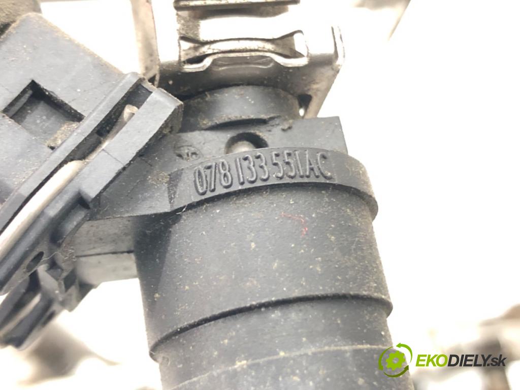 AUDI A6 C5 (4B2) 1997 - 2005    2.4 121 kW [165 KM] benzyna 1997 - 2005  Lišta vstrekovacia 078133681AJ (Vstrekovacie lišty)