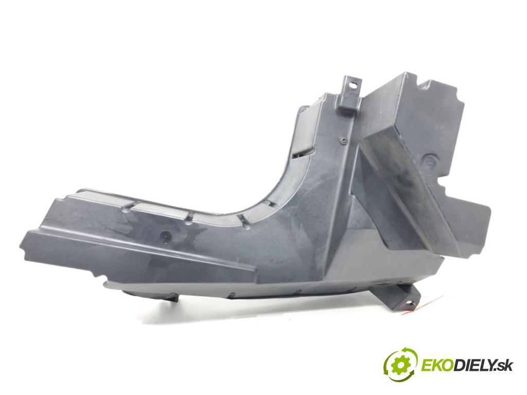 AUDI A6 C5 (4B2) 1997 - 2005    2.4 121 kW [165 KM] benzyna 1997 - 2005  subwoofer 4B5035382 (Audio zariadenia)