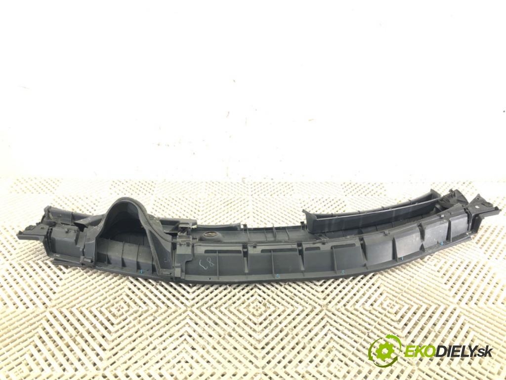 TOYOTA AURIS (_E15_) 2006 - 2012    1.6 (ZRE151_) 91 kW [124 KM] benzyna 2007 - 2012  Torpédo, plast pod čelné okno 55781-02161 (Torpéda)