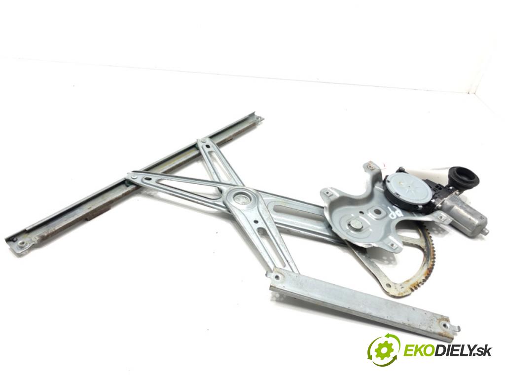 TOYOTA AURIS (_E15_) 2006 - 2012    1.6 (ZRE151_) 91 kW [124 KM] benzyna 2007 - 2012  mechanismus okna pravý přední část 85710-0D100