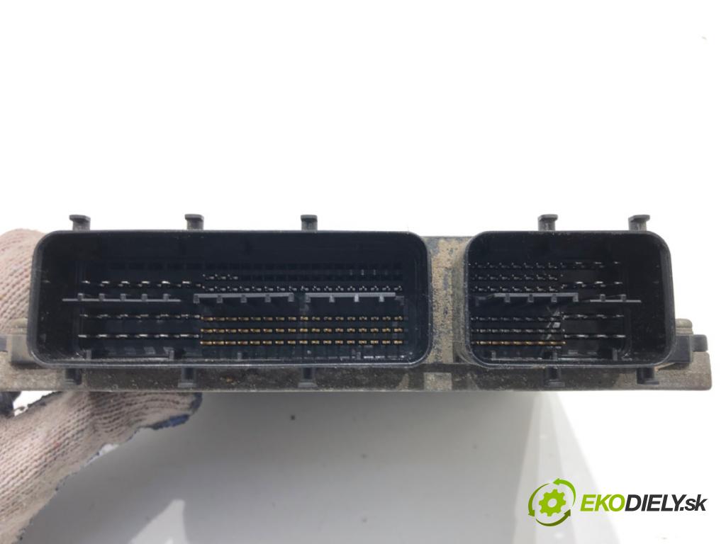 TOYOTA AURIS (_E15_) 2006 - 2012    1.6 (ZRE151_) 91 kW [124 KM] benzyna 2007 - 2012  riadiaca jednotka Motor 89661-02E71 (Riadiace jednotky)