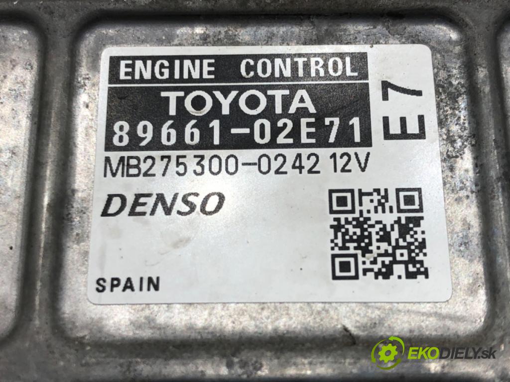TOYOTA AURIS (_E15_) 2006 - 2012    1.6 (ZRE151_) 91 kW [124 KM] benzyna 2007 - 2012  riadiaca jednotka Motor 89661-02E71 (Riadiace jednotky)