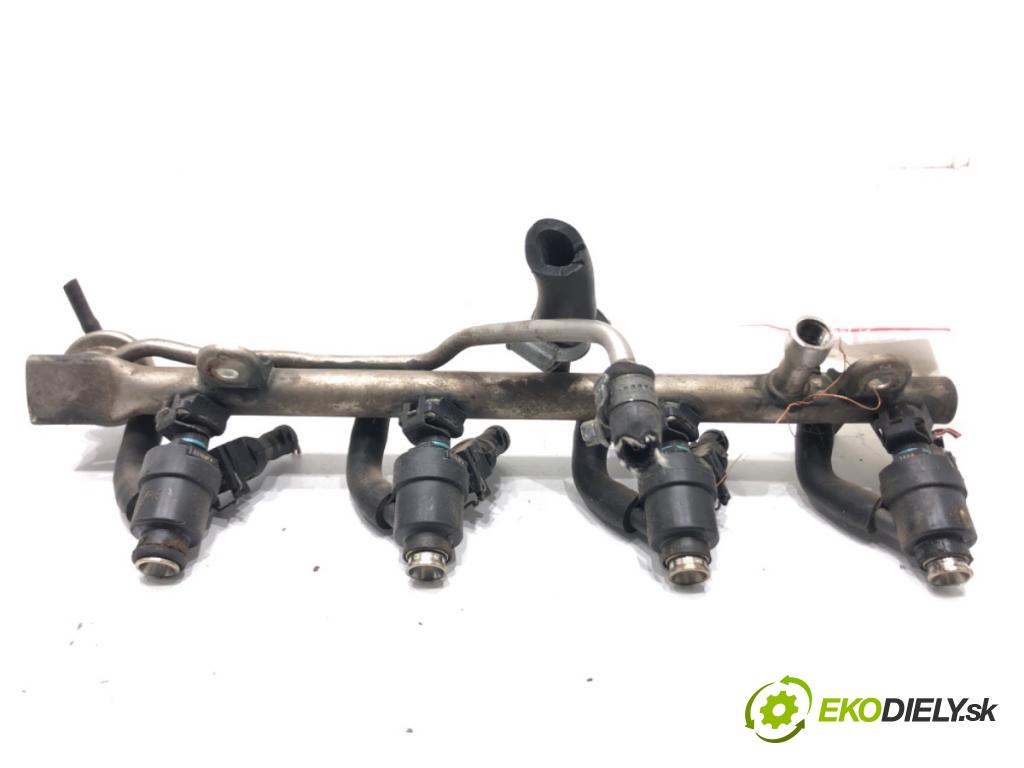 BMW 3 (E46) 1997 - 2005    318 i 87 kW [118 KM] benzyna 1997 - 2001  Lišta vstrekovacia D3768FA (Vstrekovacie lišty)