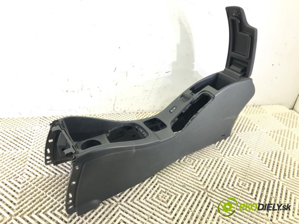 RENAULT MEGANE III Grandtour (KZ0/1) 2008 - 2022    1.6 dCi (KZ00, KZ12, KZ13) 96 kW [130 KM] olej napędowy 2011 - 2022  Tunel stredový 969100026R (Stredový tunel / panel)