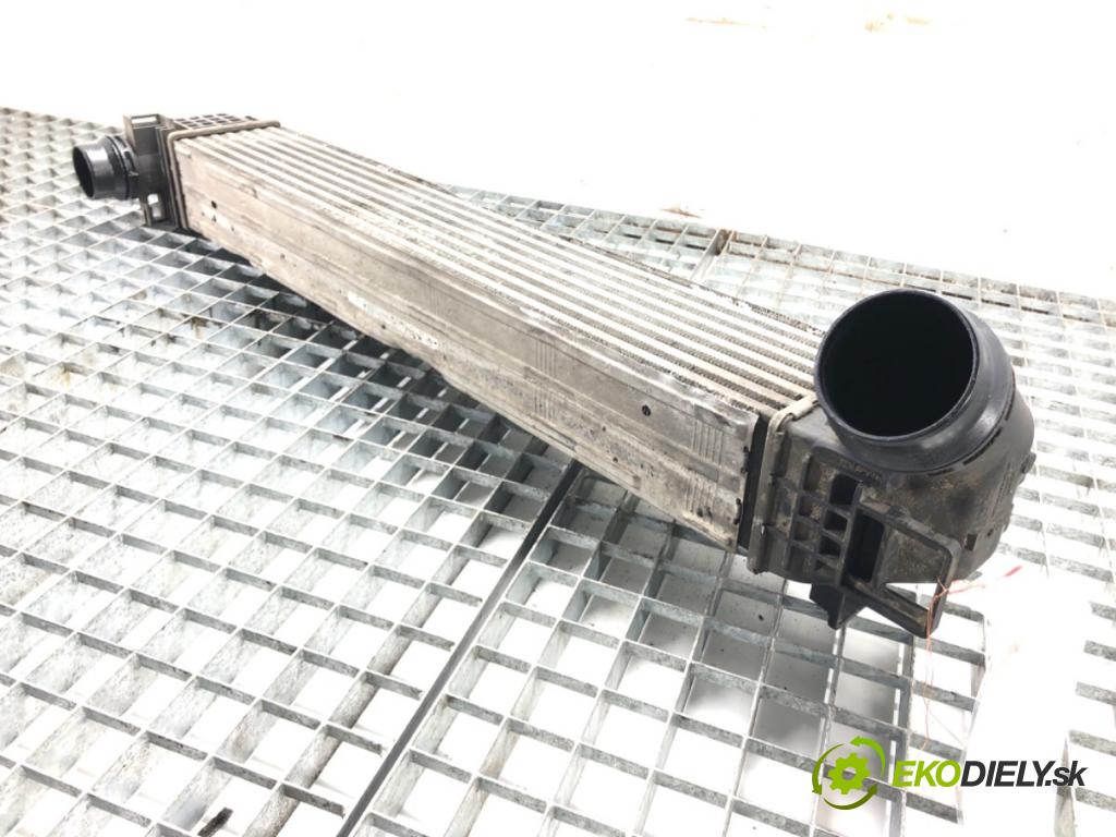 RENAULT MEGANE III Grandtour (KZ0/1) 2008 - 2022    1.6 dCi (KZ00, KZ12, KZ13) 96 kW [130 KM] olej napędowy 2011 - 2022  intercooler  (Chladiče nasávaného vzduchu (intercoolery))