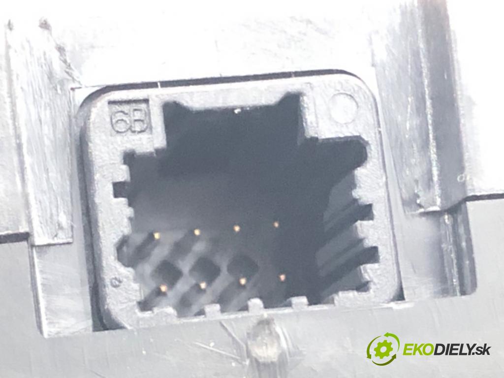 RENAULT MEGANE III Grandtour (KZ0/1) 2008 - 2022    1.6 dCi (KZ00, KZ12, KZ13) 96 kW [130 KM] olej napędowy 2011 - 2022  spinačka čítač KART 285909828R (Spínacie skrinky a kľúče)