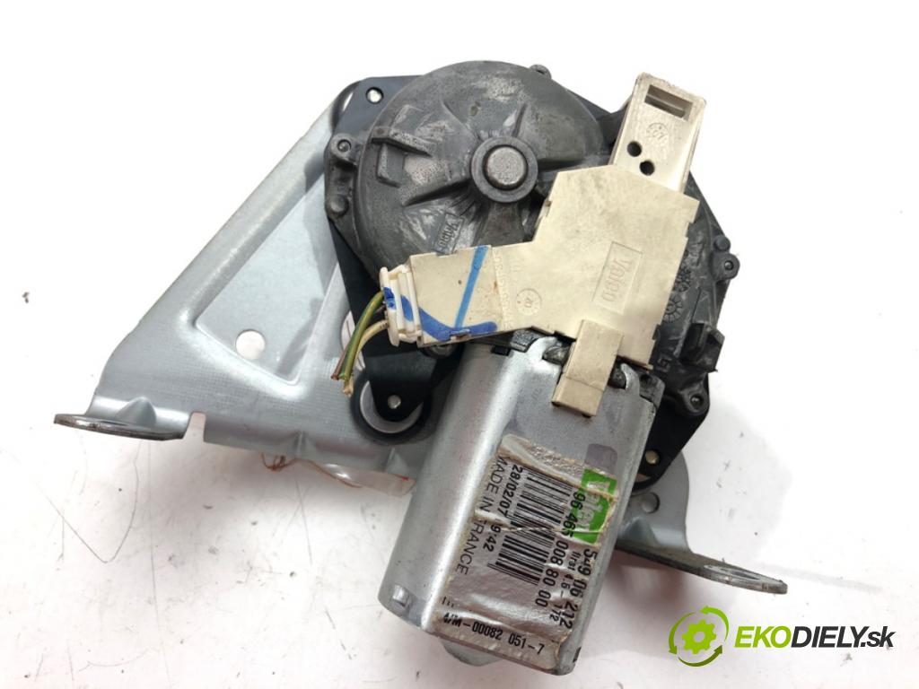 PEUGEOT 407 SW (6E_) 2004 - 2011    1.6 HDi 110 80 kW [109 KM] olej napędowy 2004 - 2010  motor stěračů zadní část 9646500880
