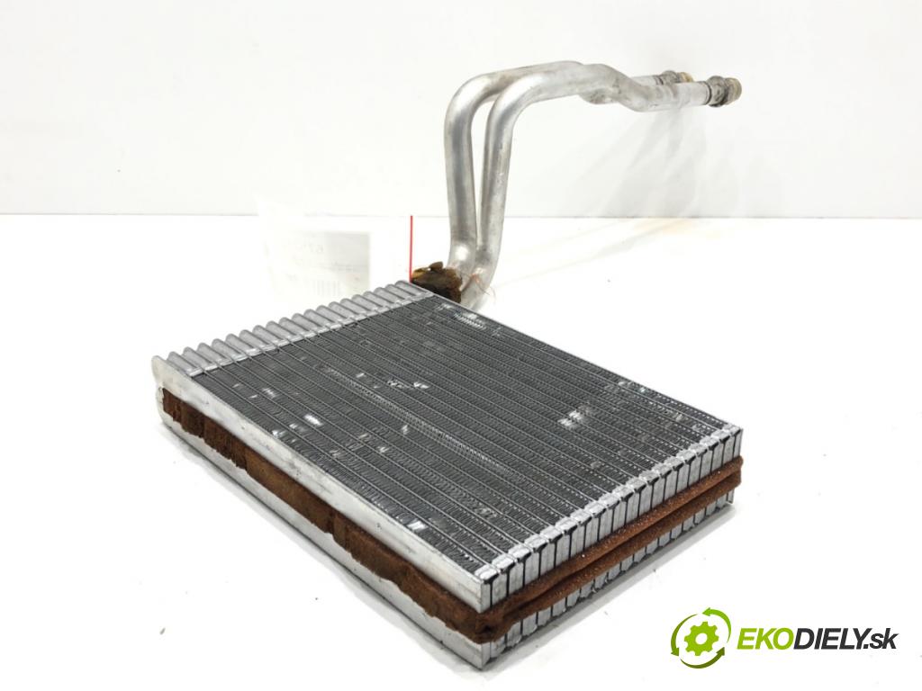 PEUGEOT 407 SW (6E_) 2004 - 2011    1.6 HDi 110 80 kW [109 KM] olej napędowy 2004 - 2010  topné těleso radiátor topení 4PUH-18476-AB (Radiátory topení)