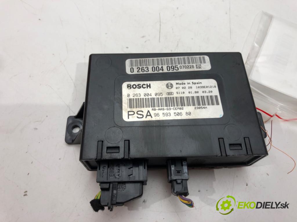 PEUGEOT 407 SW (6E_) 2004 - 2011    1.6 HDi 110 80 kW [109 KM] olej napędowy 2004 - 2010  Modul PDC 9659350680 (Ostatné)