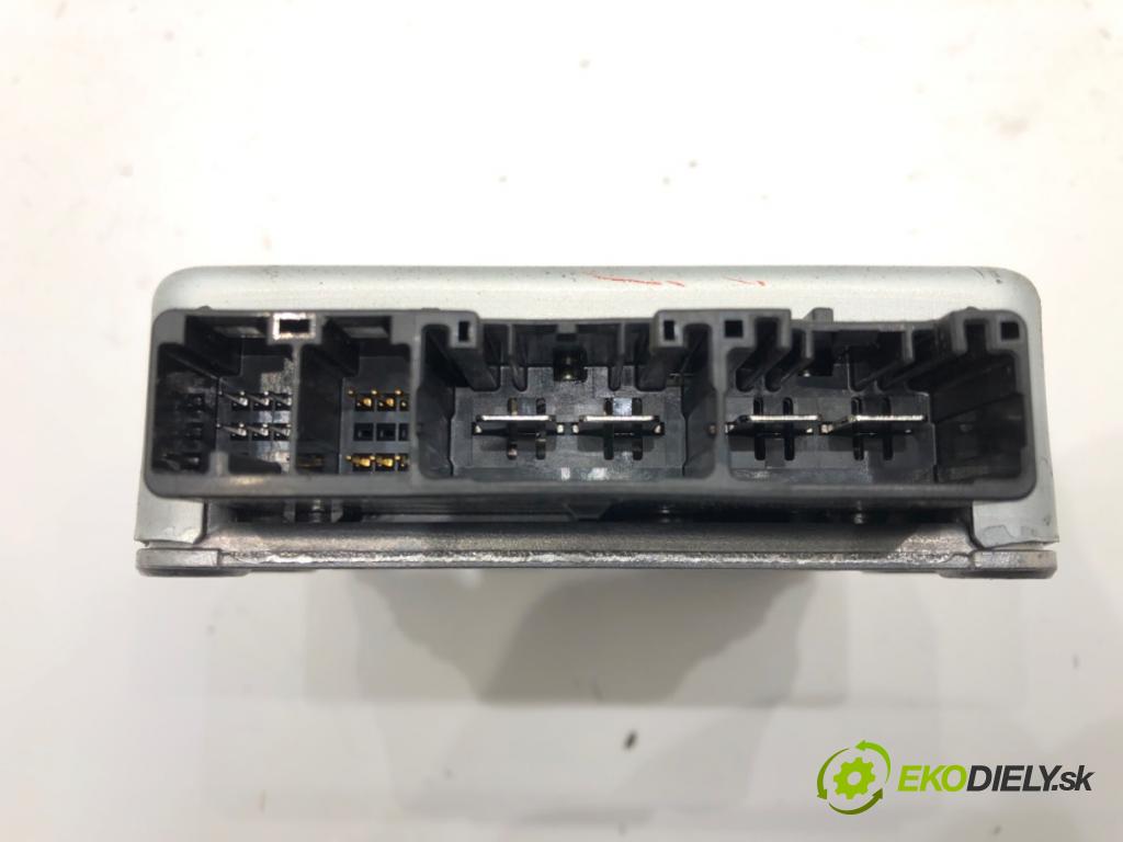 TOYOTA YARIS (_P13_) 2010 - 2022    1.0 (KSP130_) 51 kW [69 KM] benzyna 2010 - 2022  Modul servočerpadlo 89650-0D302 (Ostatné)