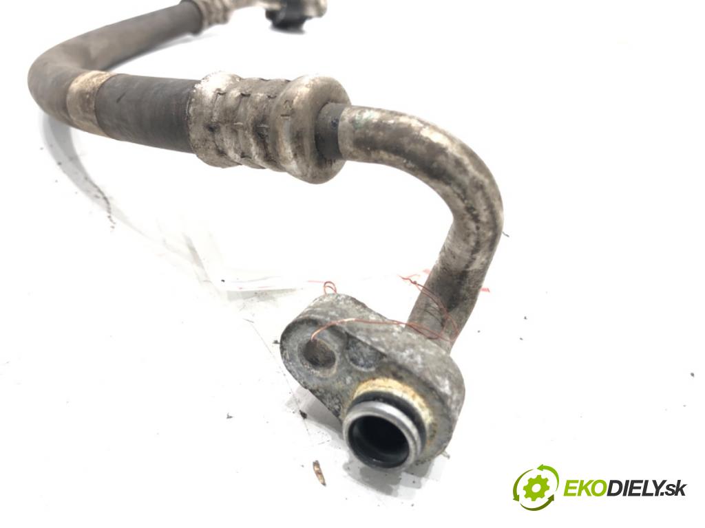 TOYOTA YARIS (_P13_) 2010 - 2022    1.0 (KSP130_) 51 kW [69 KM] benzyna 2010 - 2022  rúrka klimatizácie  (Rúrky klimatizácie)