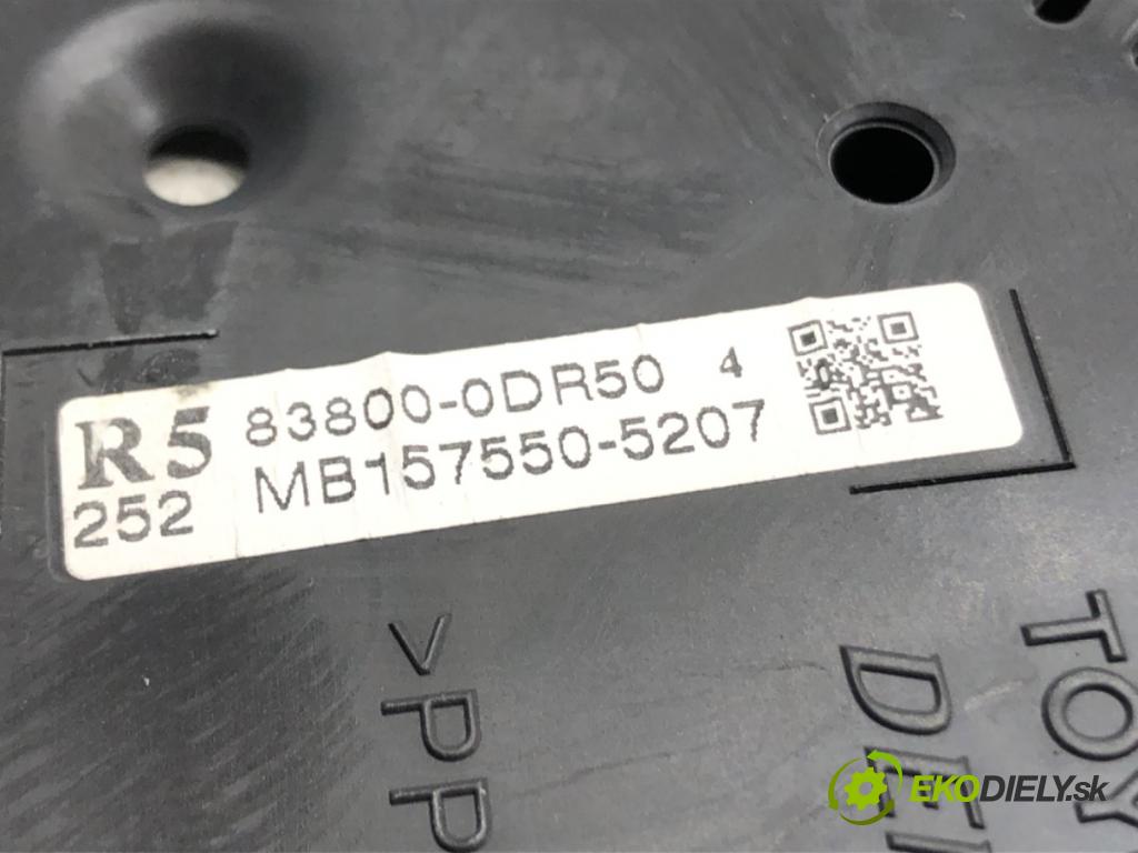 TOYOTA YARIS (_P13_) 2010 - 2022    1.0 (KSP130_) 51 kW [69 KM] benzyna 2010 - 2022  Prístrojovka 83800-0DR50 (Prístrojové dosky, displeje)