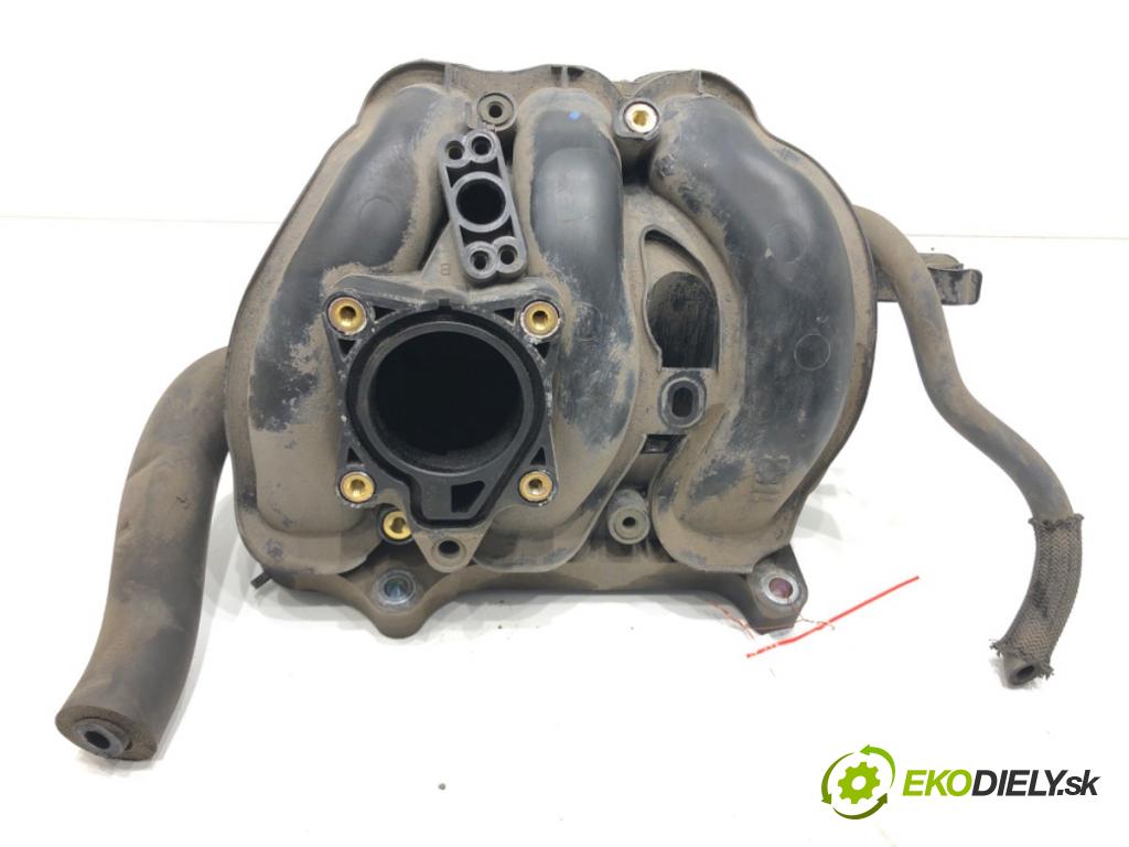 TOYOTA YARIS (_P13_) 2010 - 2022    1.0 (KSP130_) 51 kW [69 KM] benzyna 2010 - 2022  Potrubie sacie, sanie  (Sacie potrubia)