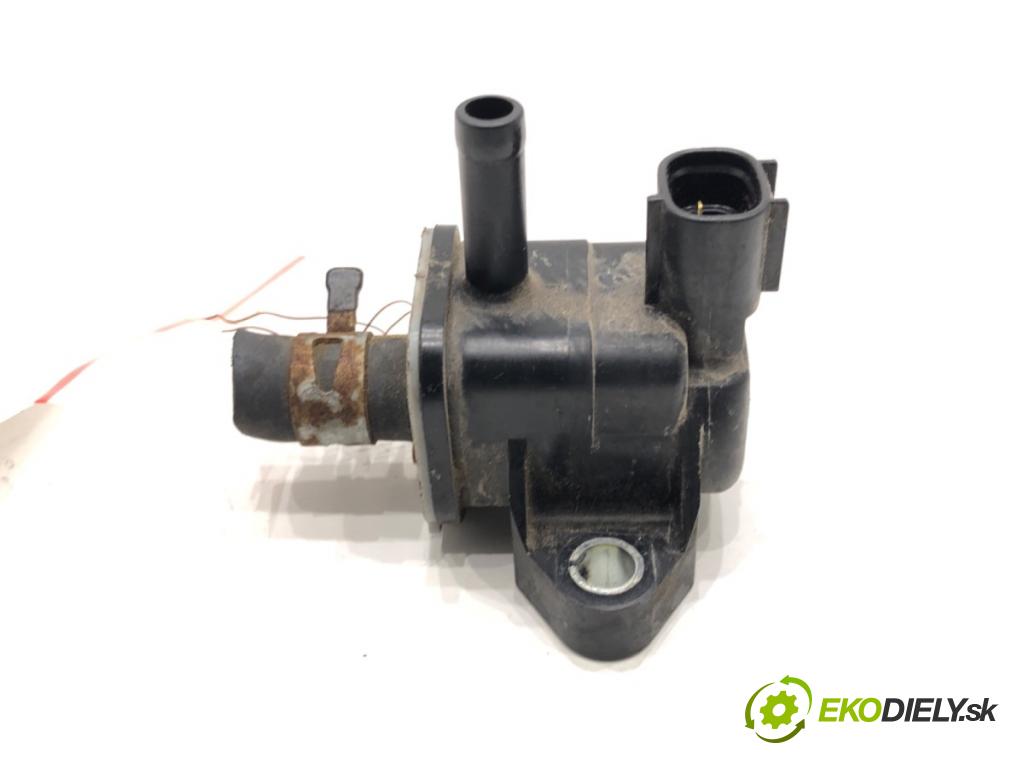 TOYOTA YARIS (_P13_) 2010 - 2022    1.0 (KSP130_) 51 kW [69 KM] benzyna 2010 - 2022  Snímač tlaku paliva 90910-12280 (Snímače)