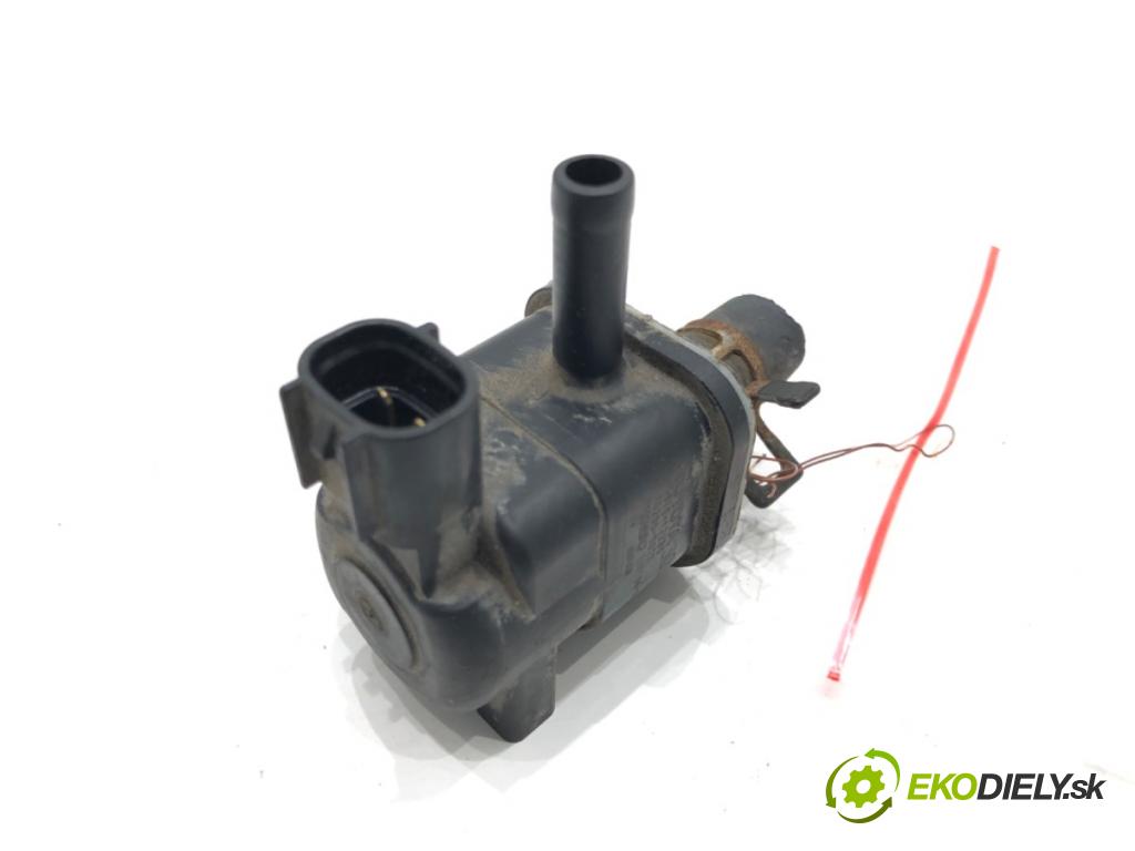 TOYOTA YARIS (_P13_) 2010 - 2022    1.0 (KSP130_) 51 kW [69 KM] benzyna 2010 - 2022  Snímač tlaku paliva 90910-12280 (Snímače)