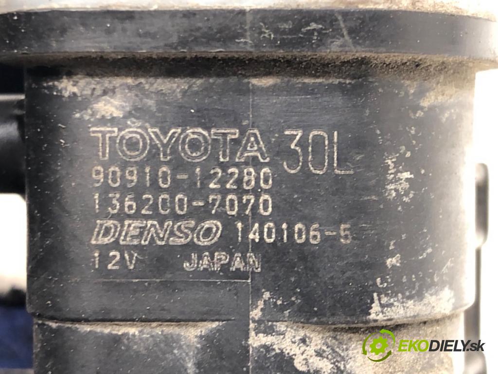TOYOTA YARIS (_P13_) 2010 - 2022    1.0 (KSP130_) 51 kW [69 KM] benzyna 2010 - 2022  Snímač tlaku paliva 90910-12280 (Snímače)