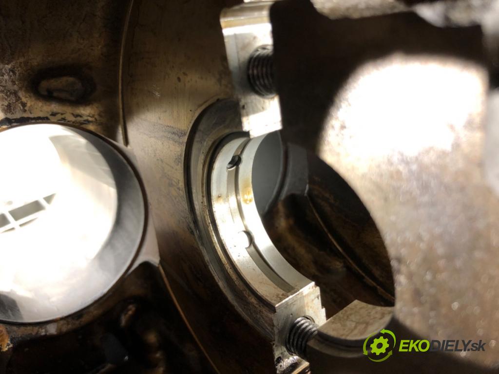 TOYOTA YARIS (_P13_) 2010 - 2022    1.0 (KSP130_) 51 kW [69 KM] benzyna 2010 - 2022  blok Motor 1KR-FE (Blok motora)