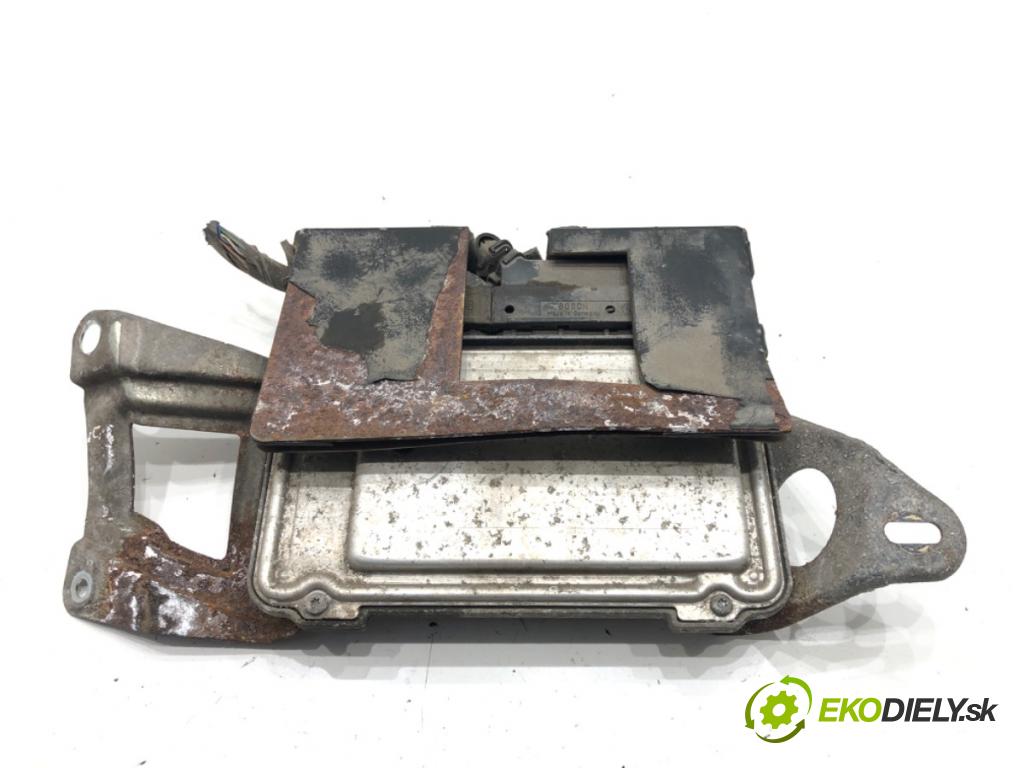 TOYOTA YARIS (_P13_) 2010 - 2022    1.0 (KSP130_) 51 kW [69 KM] benzyna 2010 - 2022  riadiaca jednotka Motor 0261S09783 (Riadiace jednotky)