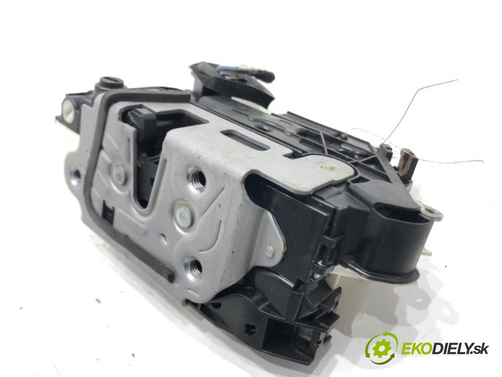 SKODA RAPID (NH3, NK3, NK6) 2012 - 2022    1.2 TSI 66 kW [90 KM] benzyna 2015 - 2019  zámok dveře levý zadní část 5E0839015C