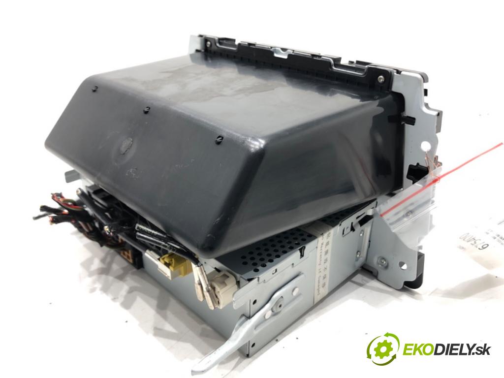 SKODA RAPID (NH3, NK3, NK6) 2012 - 2022    1.2 TSI 66 kW [90 KM] benzyna 2015 - 2019  RADIO 5JA035872A (Audio zariadenia)