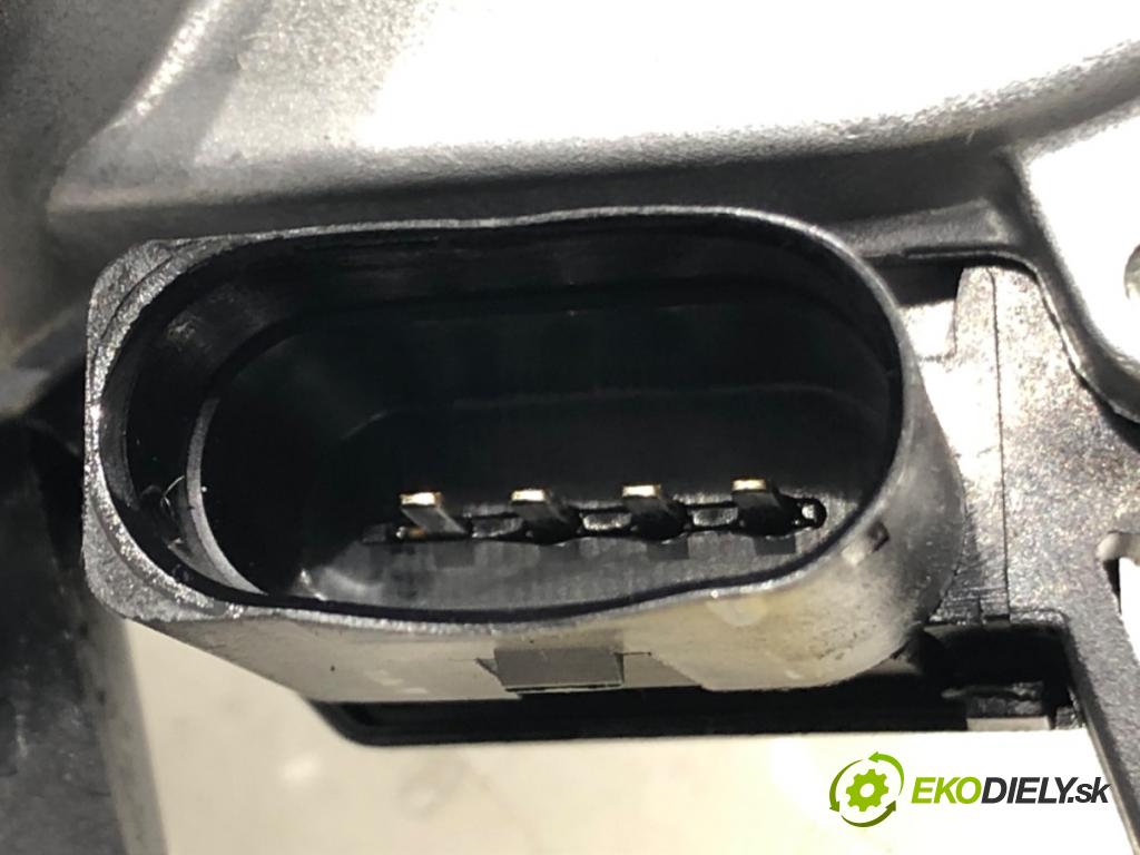 SKODA RAPID (NH3, NK3, NK6) 2012 - 2022    1.2 TSI 66 kW [90 KM] benzyna 2015 - 2019  motor stěračů zadní část 5E5955711
