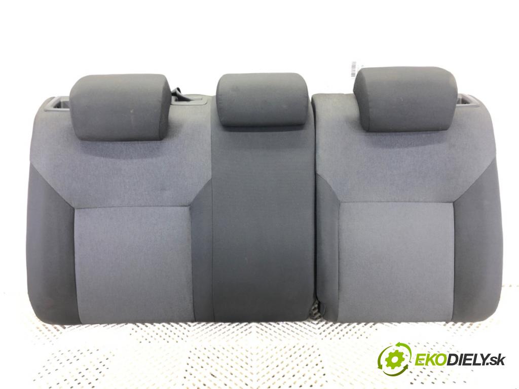 SKODA RAPID (NH3, NK3, NK6) 2012 - 2022    1.2 TSI 66 kW [90 KM] benzyna 2015 - 2019  Sedadlo druhý rad