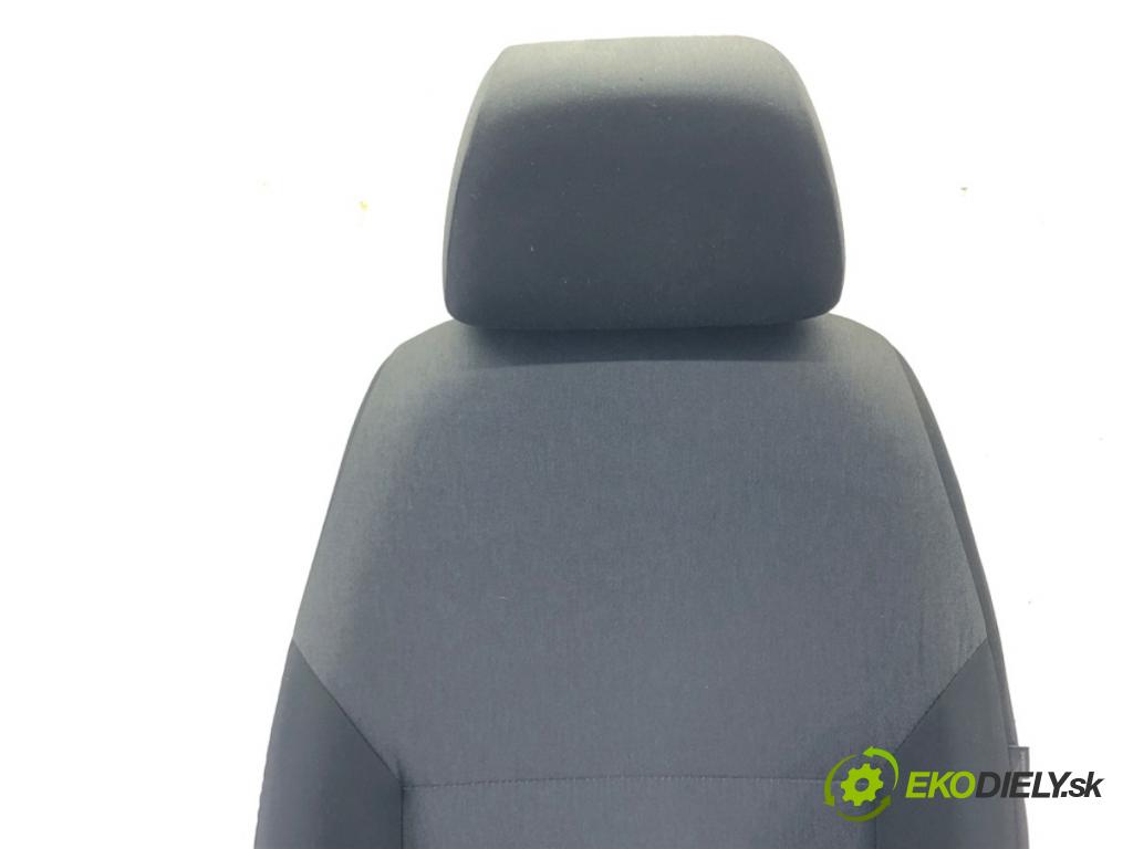 SKODA RAPID (NH3, NK3, NK6) 2012 - 2022    1.2 TSI 66 kW [90 KM] benzyna 2015 - 2019  Sedadlo ľavy predný