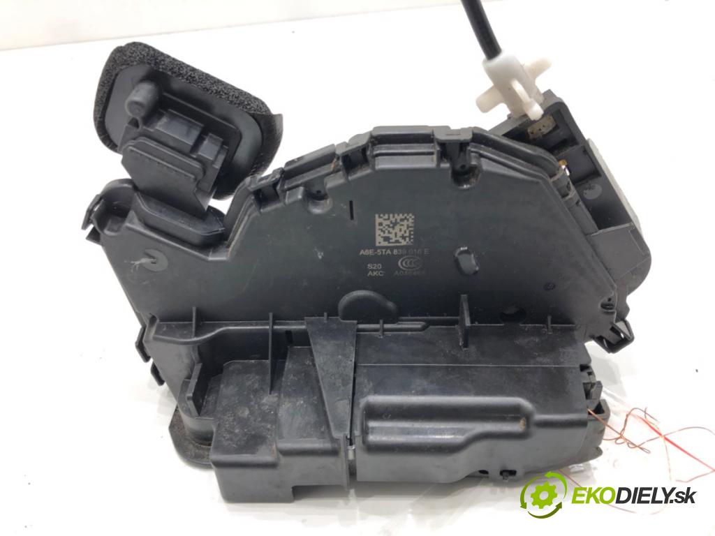 SKODA OCTAVIA III Combi (5E5, 5E6) 2012 - 2022    1.4 TSI 110 kW [150 KM] benzyna 2014 - 2020  zámok dveře pravý zadní část 5TA839016E