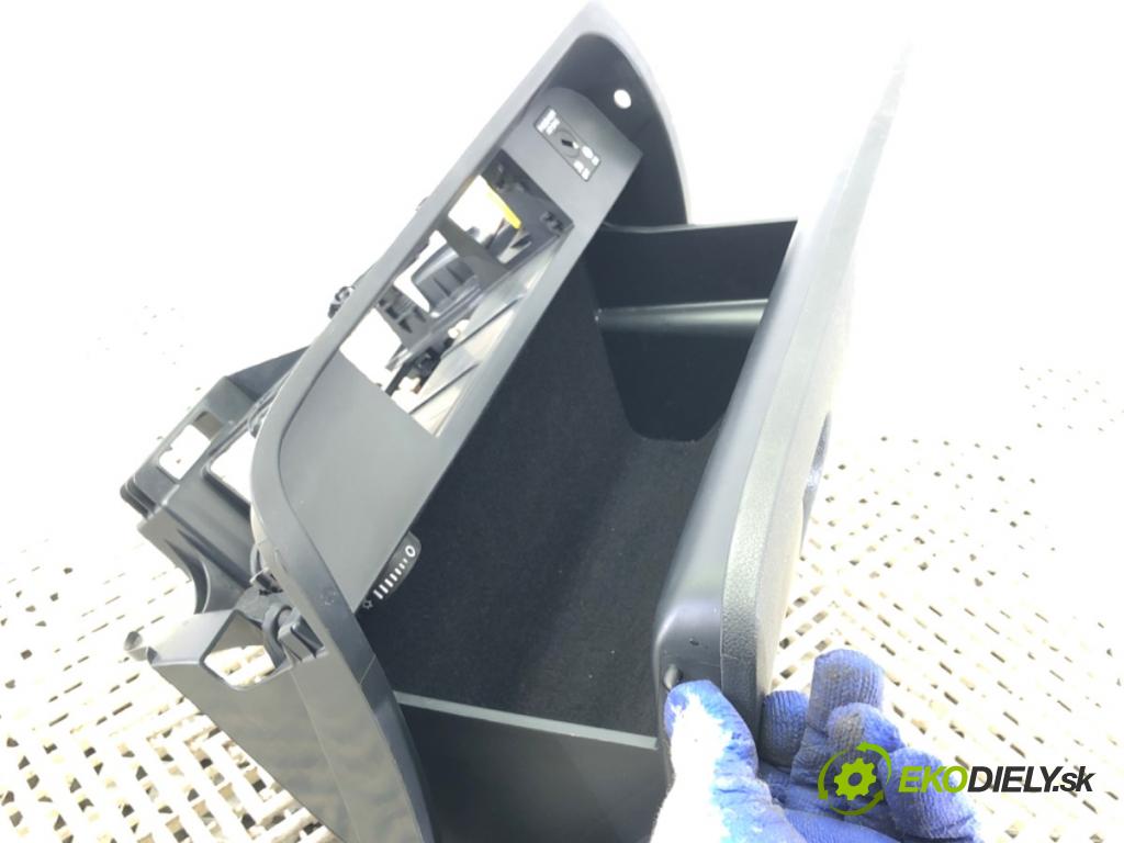 SKODA OCTAVIA III Combi (5E5, 5E6) 2012 - 2022    1.4 TSI 110 kW [150 KM] benzyna 2014 - 2020  Priehradka, kastlík spolujazdca 5E1857121D (Priehradky, kastlíky)