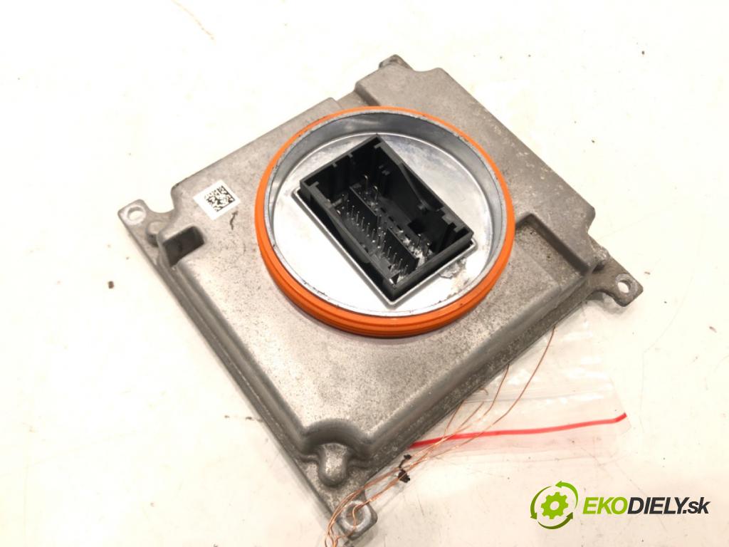 SKODA OCTAVIA III Combi (5E5, 5E6) 2012 - 2022    1.4 TSI 110 kW [150 KM] benzyna 2014 - 2020  Menič XENON 7P5941591AD (Riadiace jednotky xenónu)