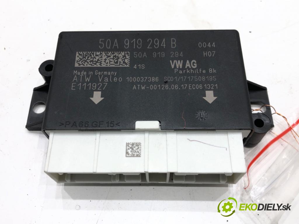 SKODA OCTAVIA III Combi (5E5, 5E6) 2012 - 2022    1.4 TSI 110 kW [150 KM] benzyna 2014 - 2020  Modul PDC 5QA919294B (Ostatné)