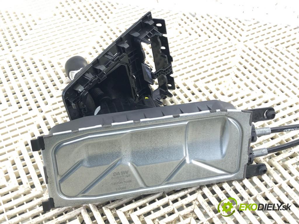 SKODA OCTAVIA III Combi (5E5, 5E6) 2012 - 2022    1.4 TSI 110 kW [150 KM] benzyna 2014 - 2020  Kulisa 5Q0711061E (Rýchlostné páky / kulisy)