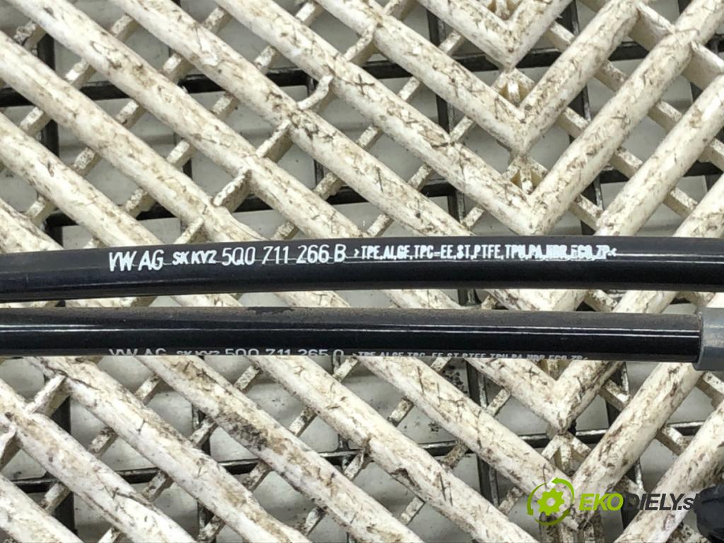 SKODA OCTAVIA III Combi (5E5, 5E6) 2012 - 2022    1.4 TSI 110 kW [150 KM] benzyna 2014 - 2020  Kulisa 5Q0711061E (Rýchlostné páky / kulisy)