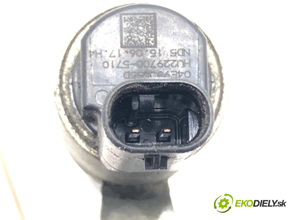 SKODA OCTAVIA III Combi (5E5, 5E6) 2012 - 2022    1.4 TSI 110 kW [150 KM] benzyna 2014 - 2020  Snímač variabilný fázy 04E906455D (Snímače)