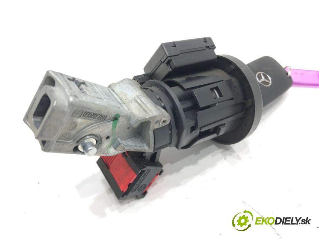 MERCEDES-BENZ CITAN Mixto (Double Cabin) (W415) 2012 - 2021    109 CDI (415.603, 415.605) 66 kW [90 KM] olej napędowy 2012 - 2021  spinačka 8200405701F (Spínacie skrinky a kľúče)