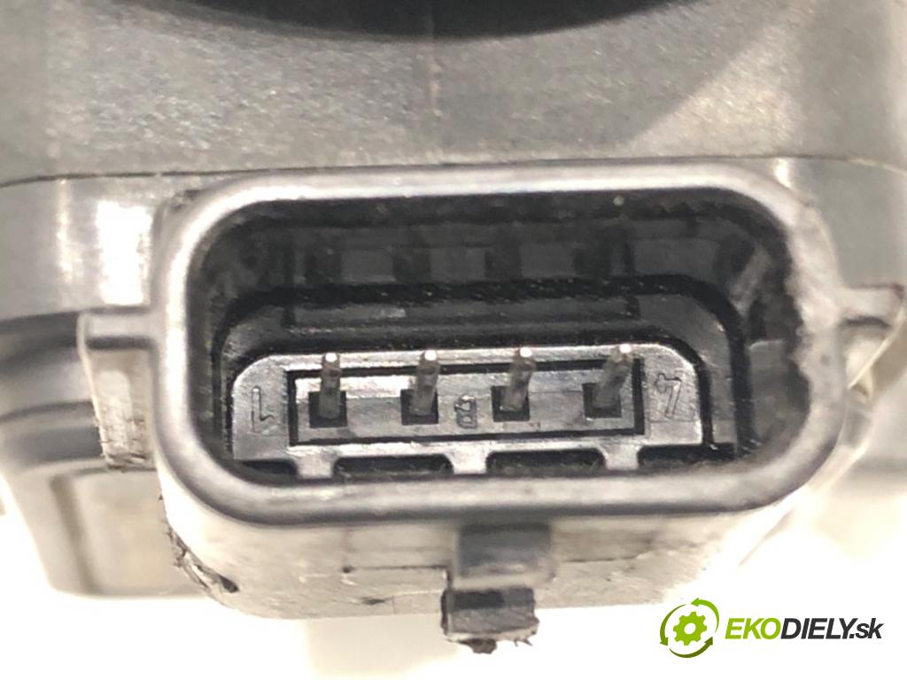 MERCEDES-BENZ CITAN Mixto (Double Cabin) (W415) 2012 - 2021    109 CDI (415.603, 415.605) 66 kW [90 KM] olej napędowy 2012 - 2021  Váha vzduchu 8200651315 (Váhy vzduchu)