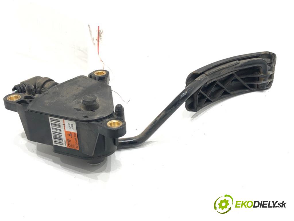 MERCEDES-BENZ CITAN Mixto (Double Cabin) (W415) 2012 - 2021    109 CDI (415.603, 415.605) 66 kW [90 KM] olej napędowy 2012 - 2021  Potenciometer plynu 8200436878 (Pedále)